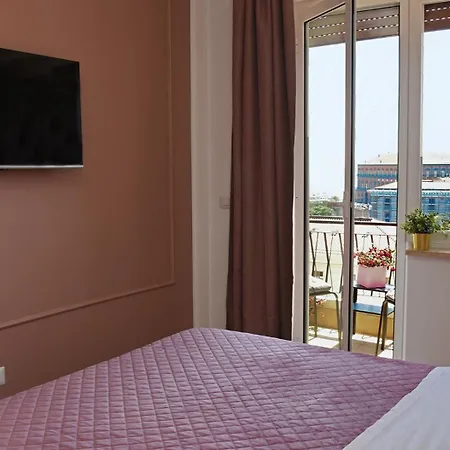 Incoming Municipio 4* Naples