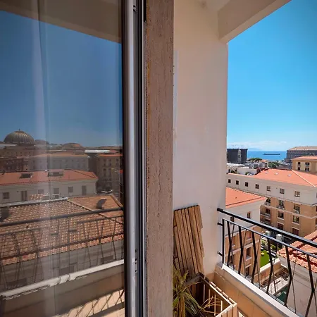 Incoming Municipio Guest house Naples