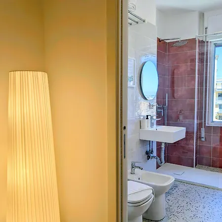 Incoming Municipio Naples