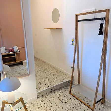 Incoming Municipio 4* Naples