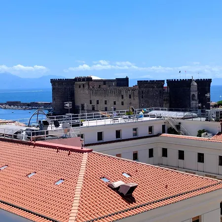 Incoming Municipio Naples