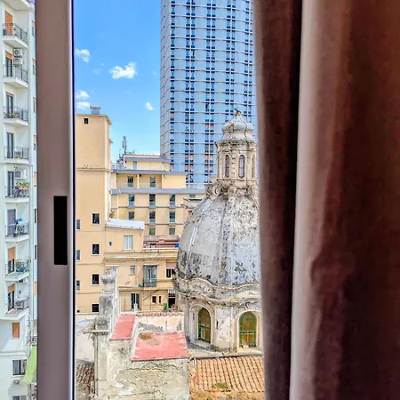 Incoming Municipio Guest house